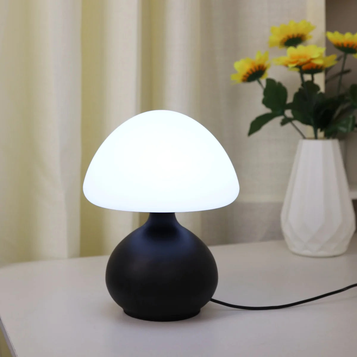 Modern Minimalist Mushroom Table Lamp – Dimmable LED Bedside Light with 3 Color Modes